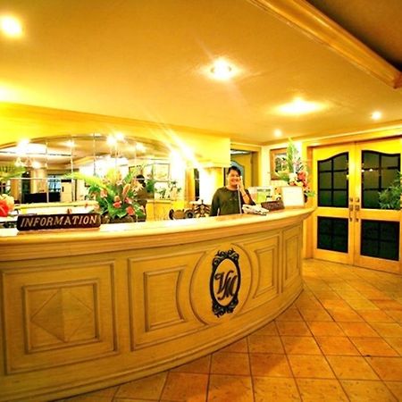 Villa Margarita Hotel Davao Exterior foto
