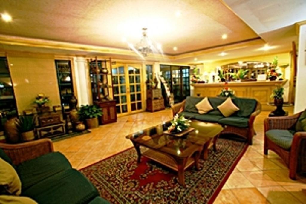 Villa Margarita Hotel Davao Exterior foto